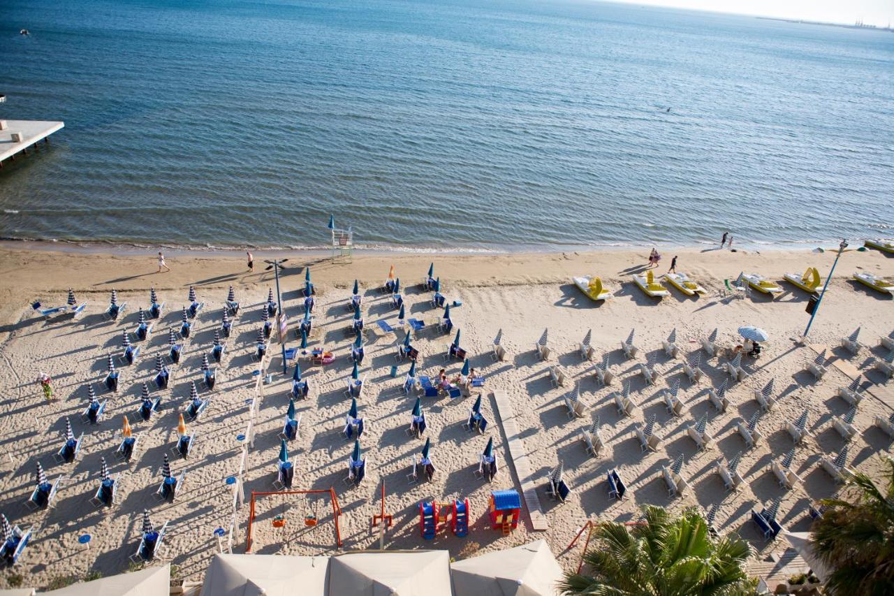 Hotel Vala Durrës Extérieur photo