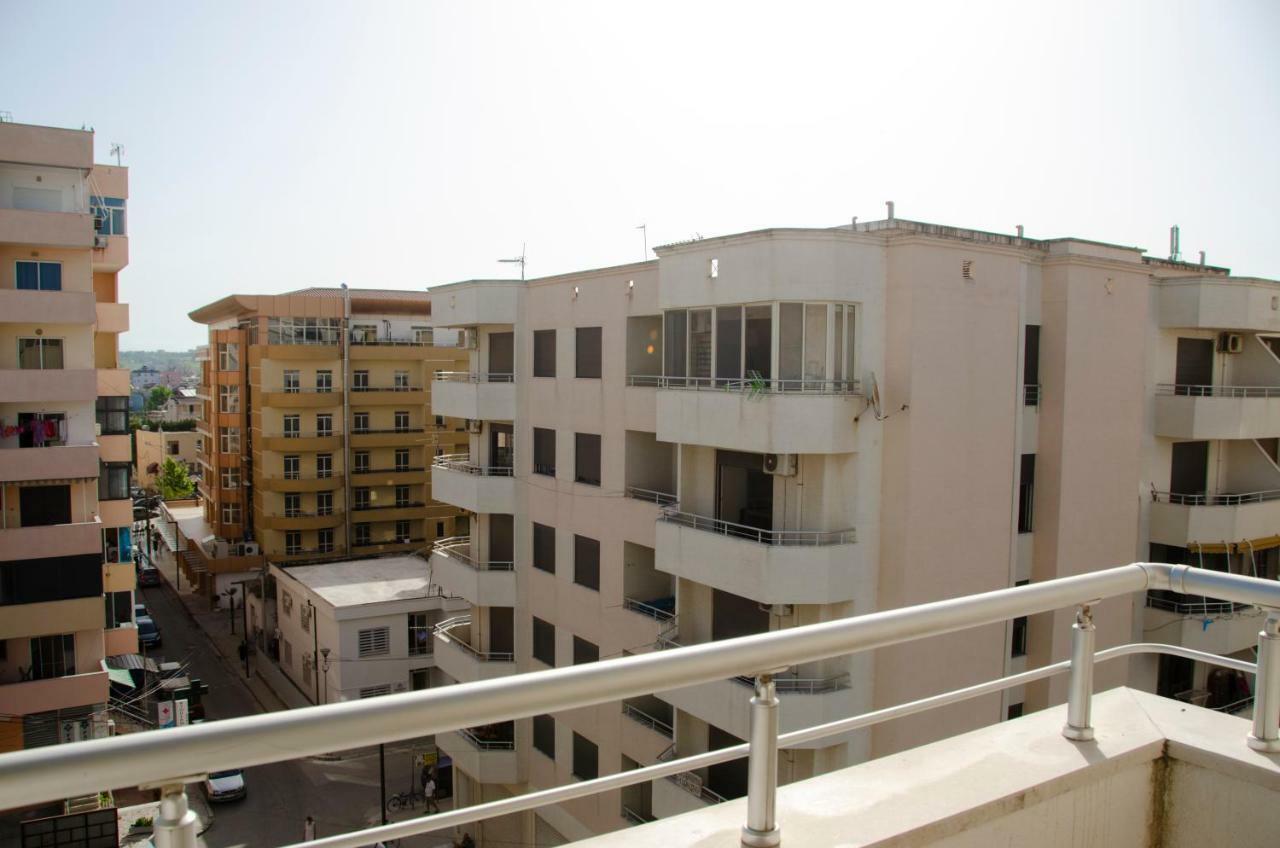 Hotel Vala Durrës Extérieur photo