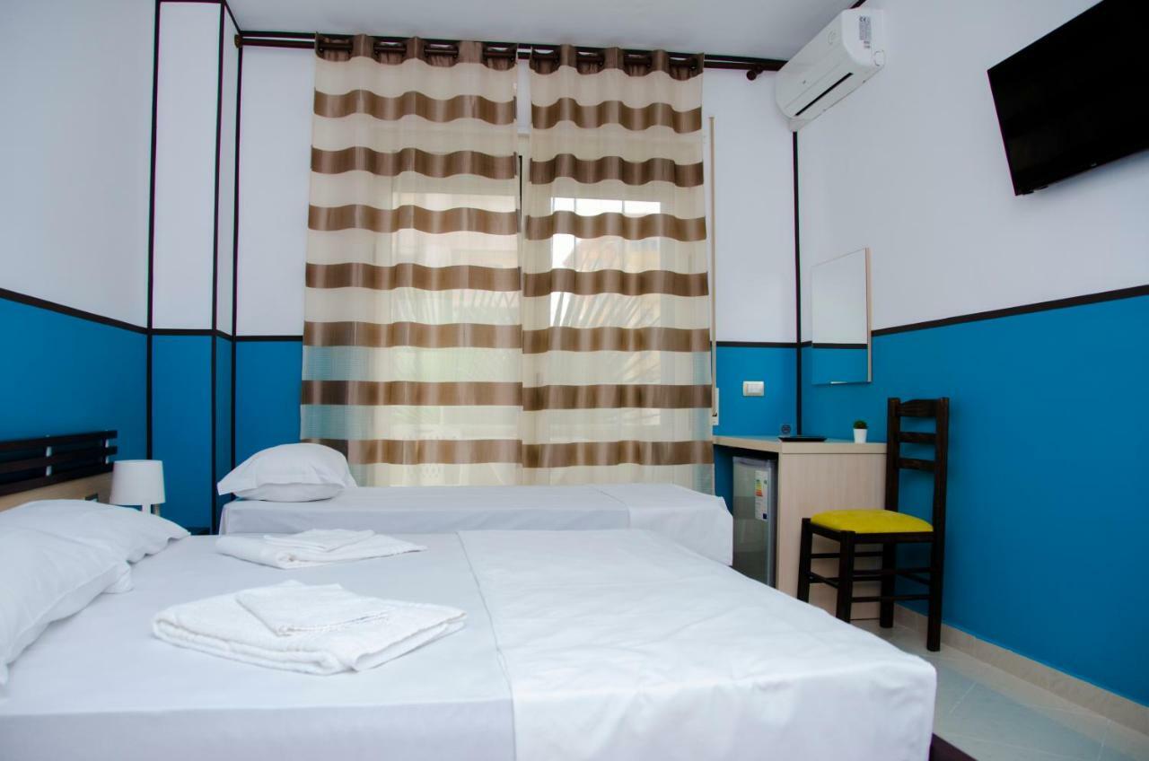 Hotel Vala Durrës Extérieur photo