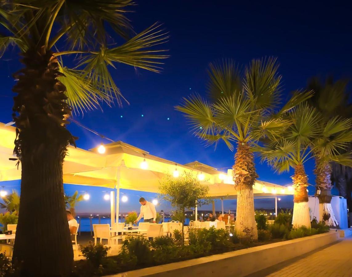 Hotel Vala Durrës Extérieur photo